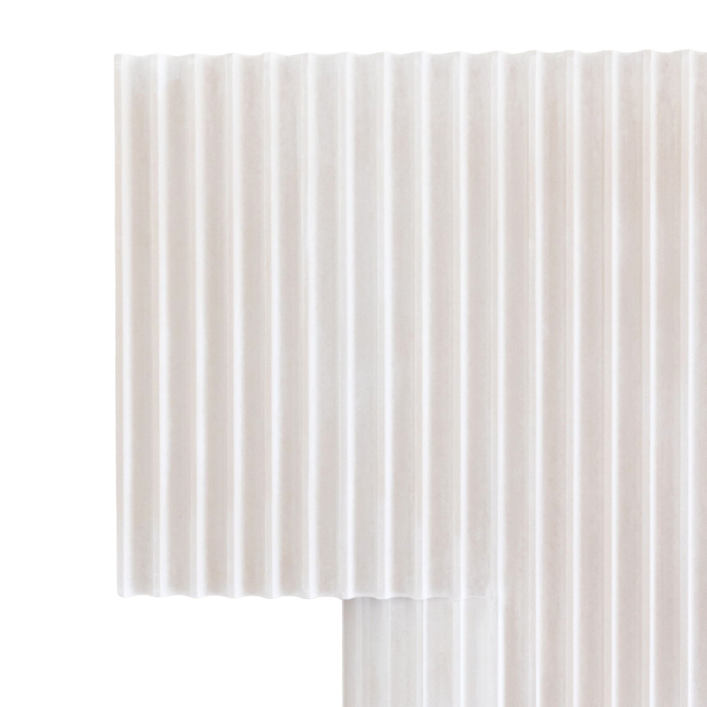 Simplicity Style A Mantel