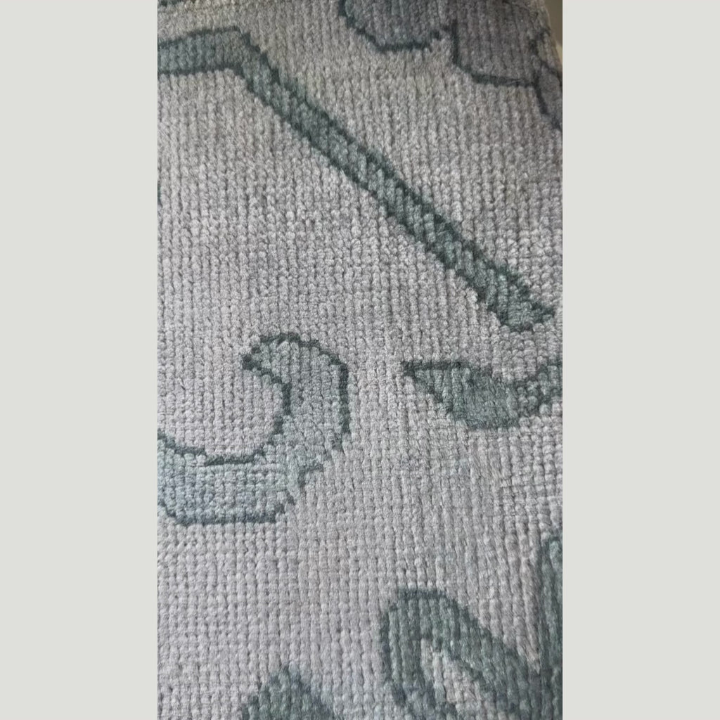 Stonehaven Crest Runner